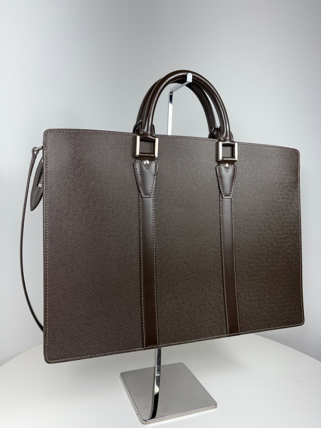루이비통 M30058 타이가 로잔 브리프케이스 서류가방 상품이미지5
