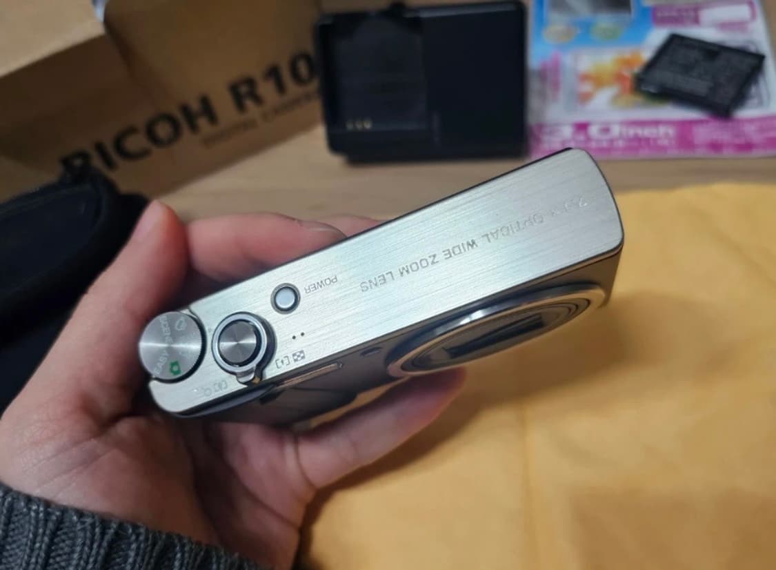 리코R10 상품이미지3