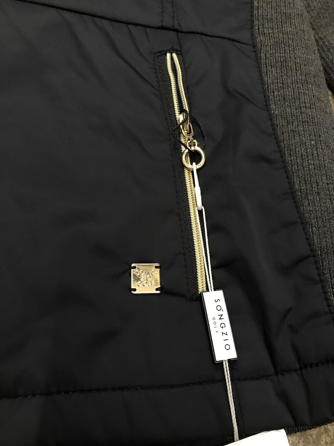 (새상품) 지오송지오 골프웨어 집업자켓 상품이미지2