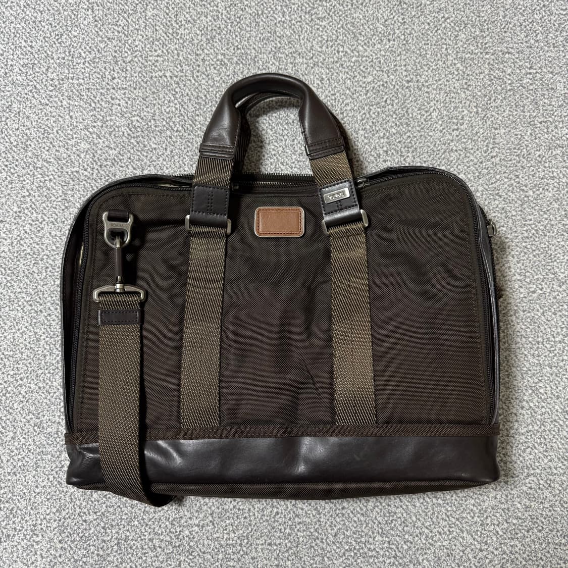 [정가 50만원] TUMI 알파 브라보 앤드류 슬림 브리프 상품이미지1