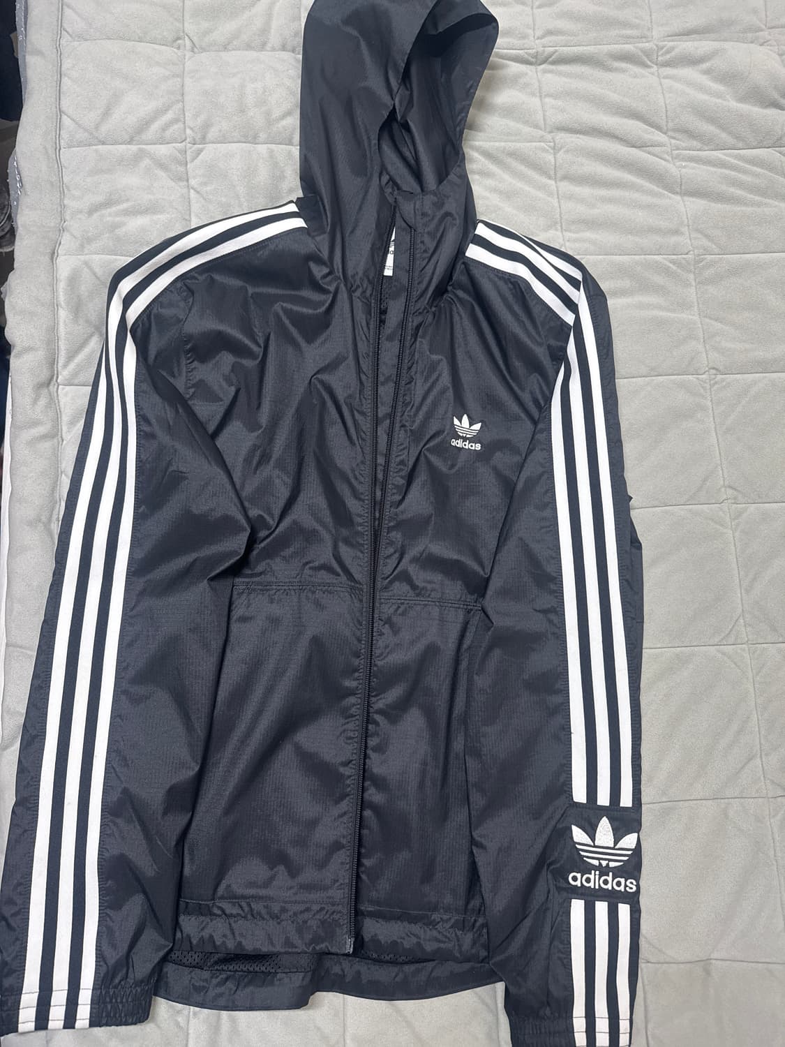 아디다스 바람막이 상품이미지1