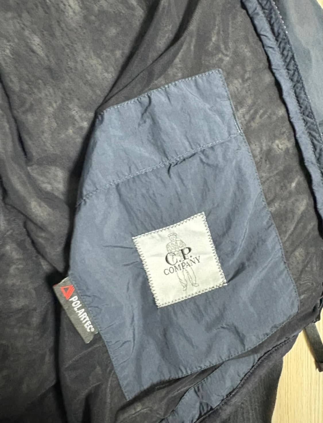 Cp 컴퍼니 렌즈 폴라텍 자켓 상품이미지3