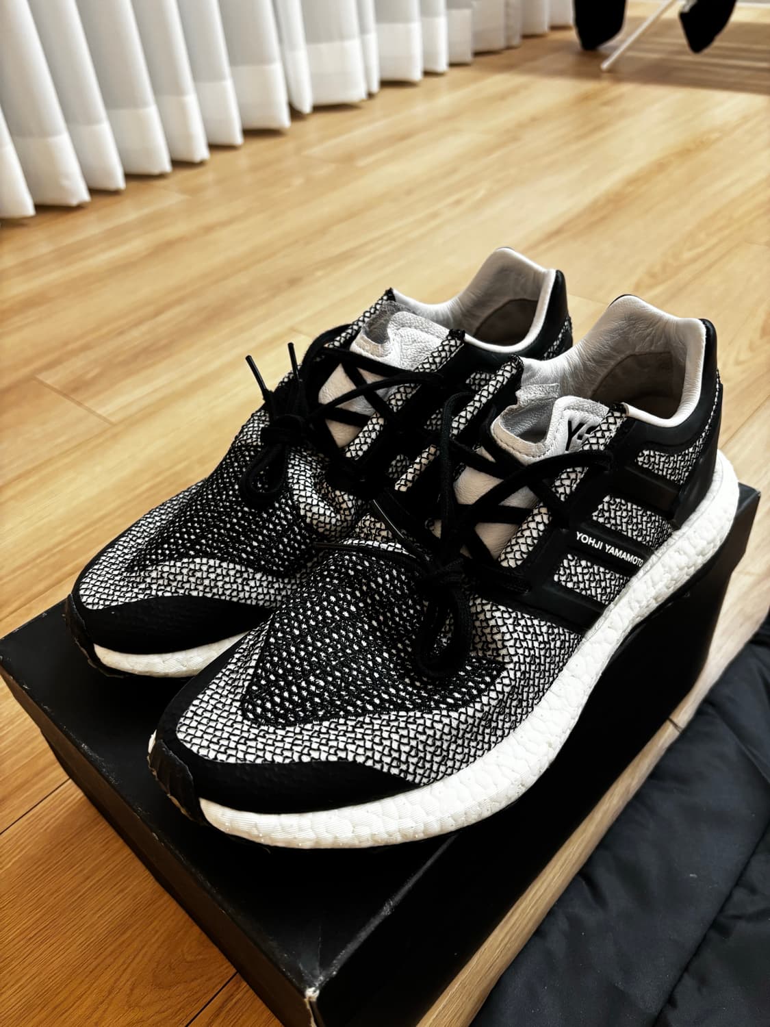 y-3 제이부스트 290 상품이미지3