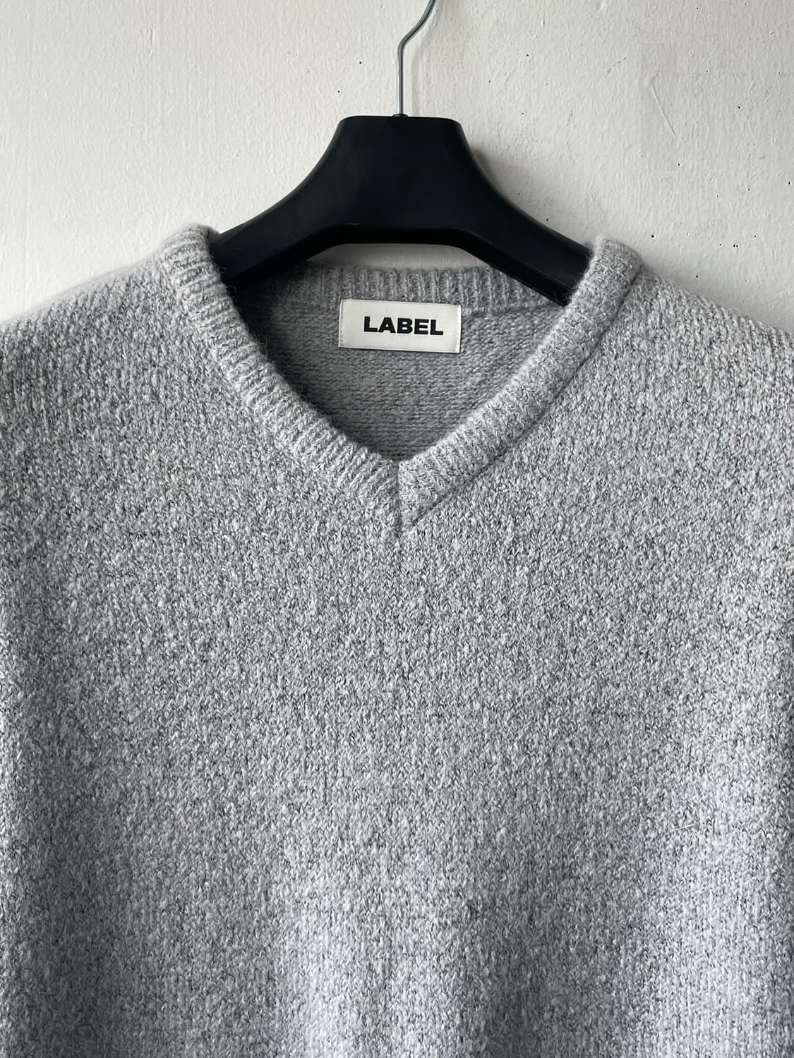 라벨아카이브 v- nack sweater 새상품 상품이미지2