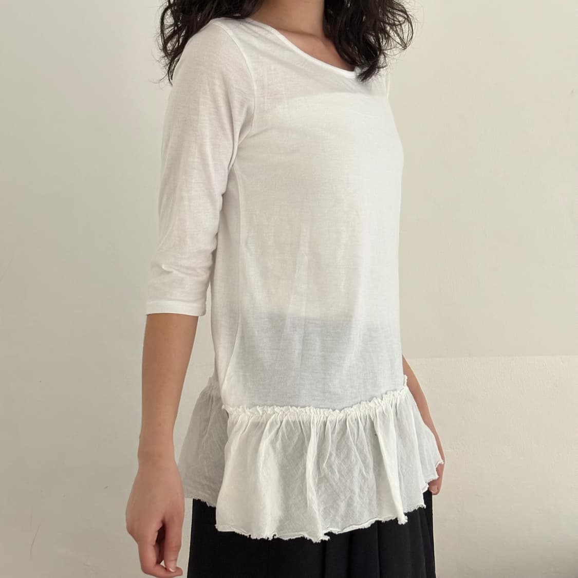 화이트 프릴 탑 상품이미지5