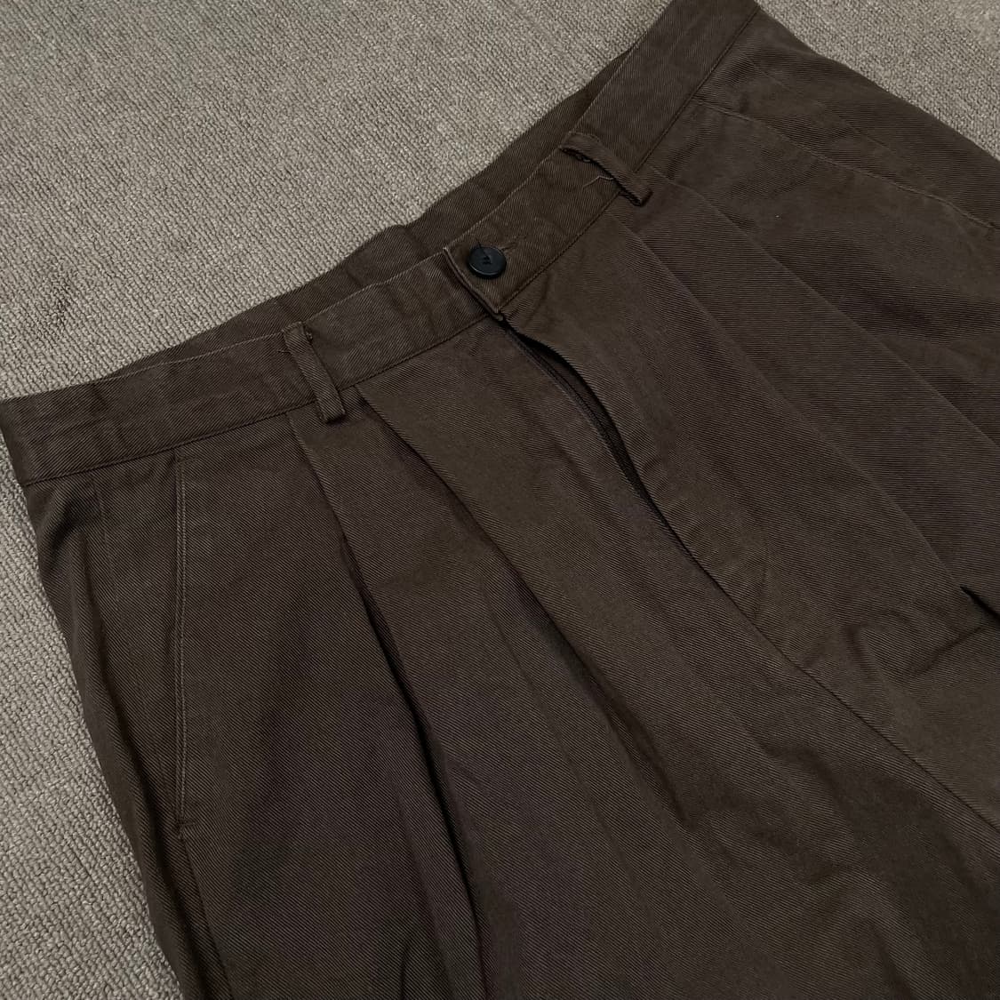 UNFAIRE 투턱 벌룬 팬츠  상품이미지2