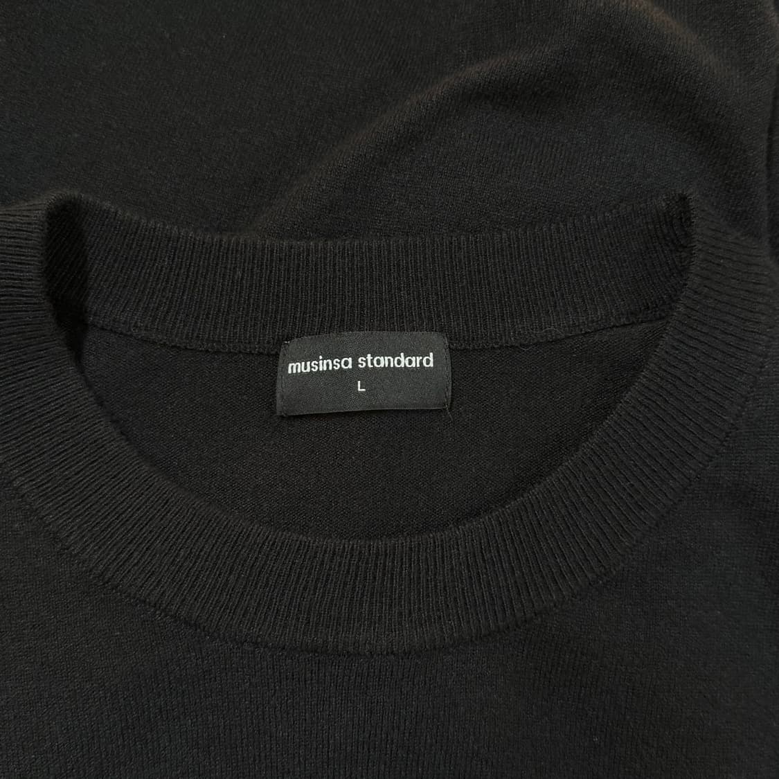 [L] 무신사 스탠다드 라운드 블랙 니트 상품이미지6