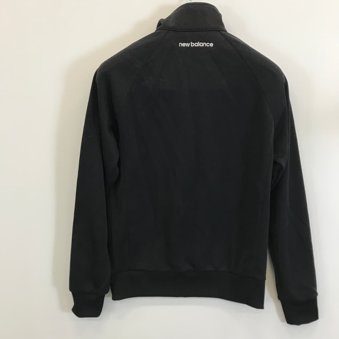 뉴발란스 트레이닝져지 검흰 새상품 [S] 상품이미지4