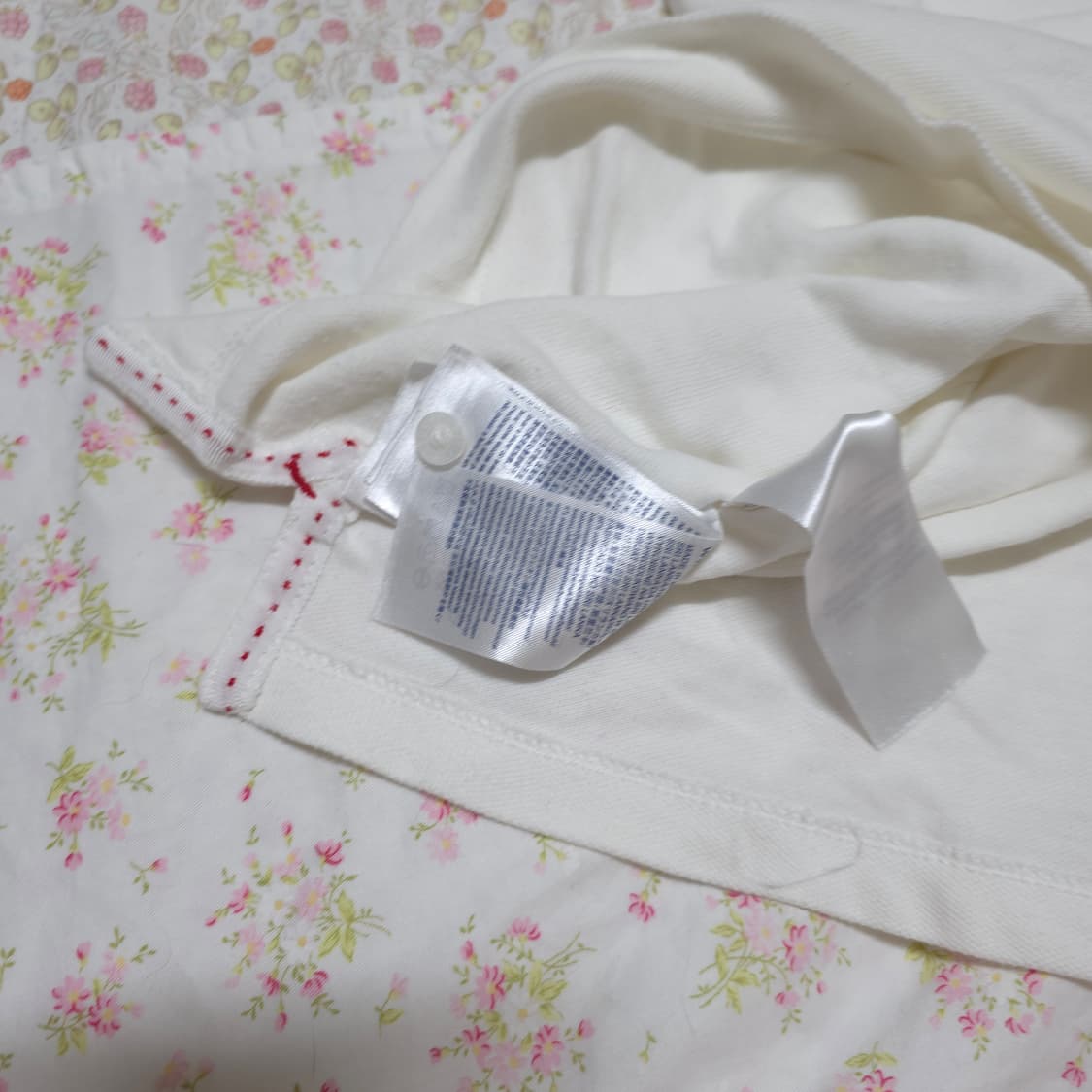 빈티지 타미힐피거 화이트 슬림핏 xs 큐빅 반팔 상품이미지6