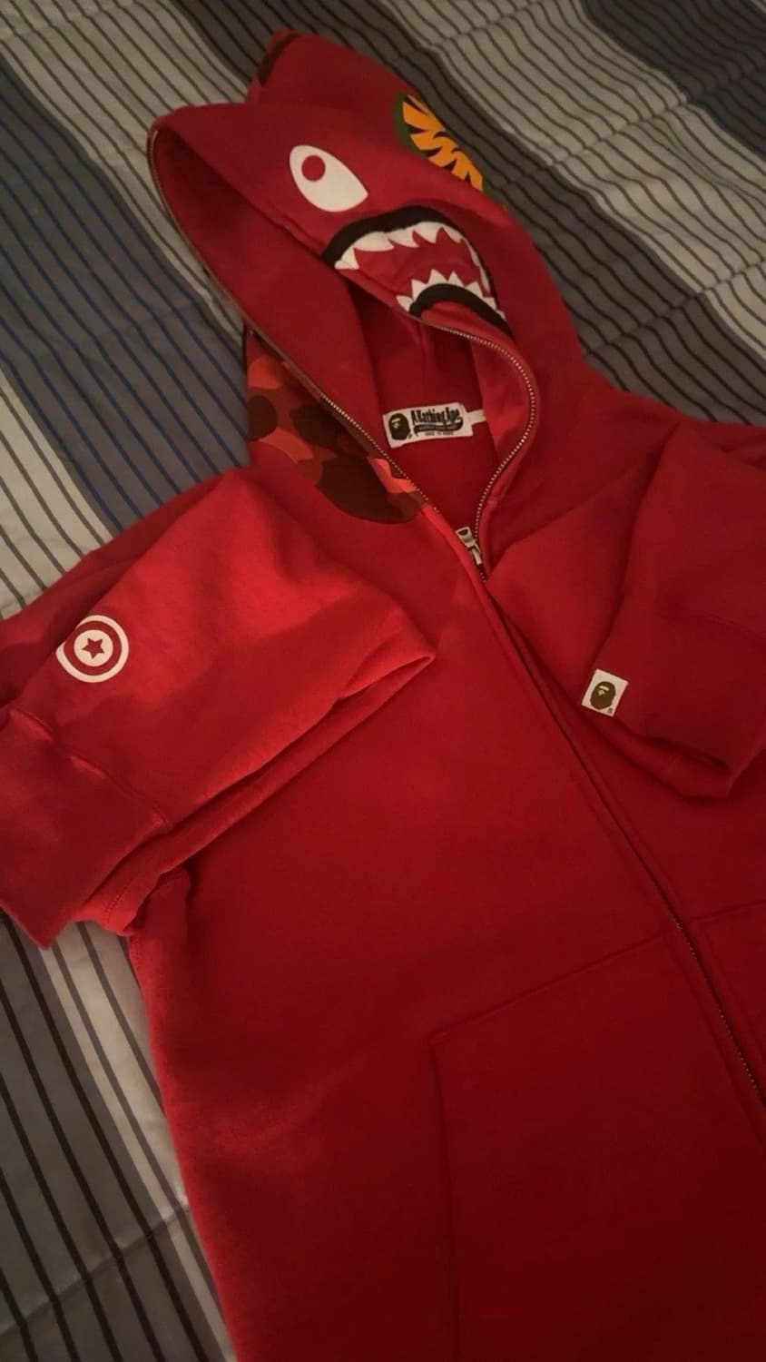 베이프 반 카모 샤크 후드집업 레드 상품이미지2