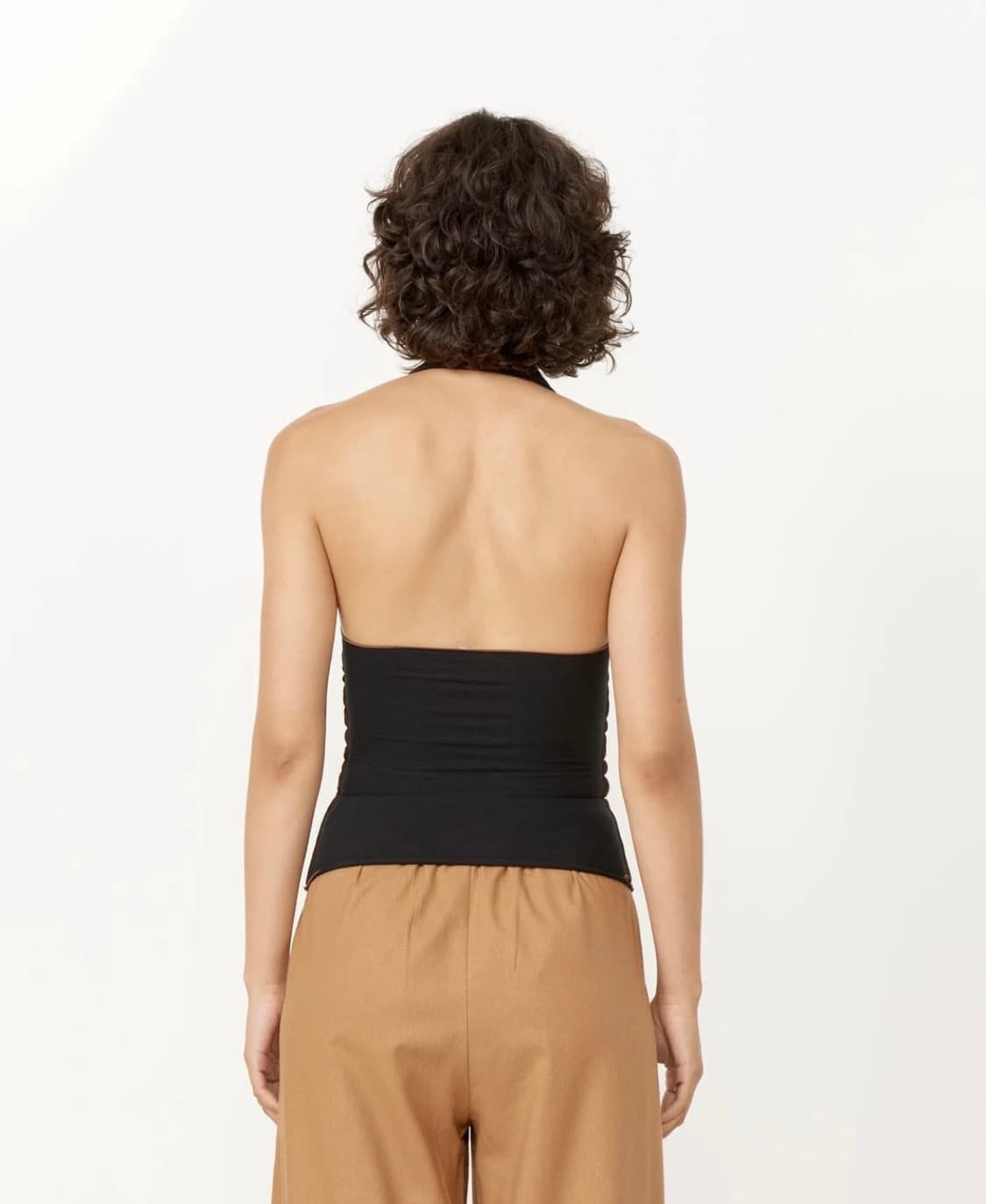 베이스레인시 신더 홀터넥 탑 상품이미지4