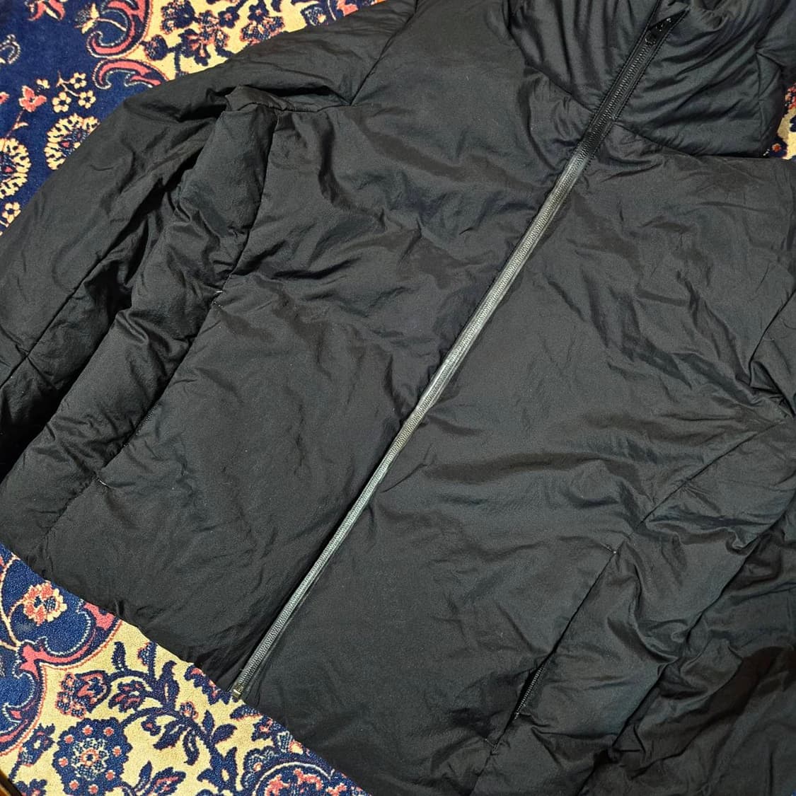 유니클로 심리스 다운 패딩 파카 XL size 상품이미지3