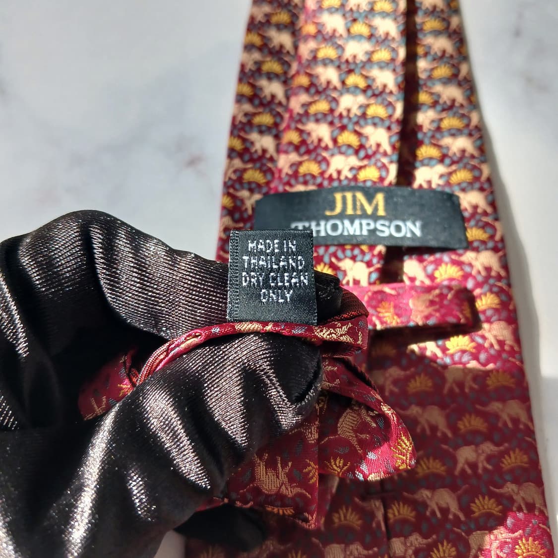 짐톰슨 실크 코끼리 자수 패턴 넥타이 9.7cm S~A+등급 E801
 상품이미지9