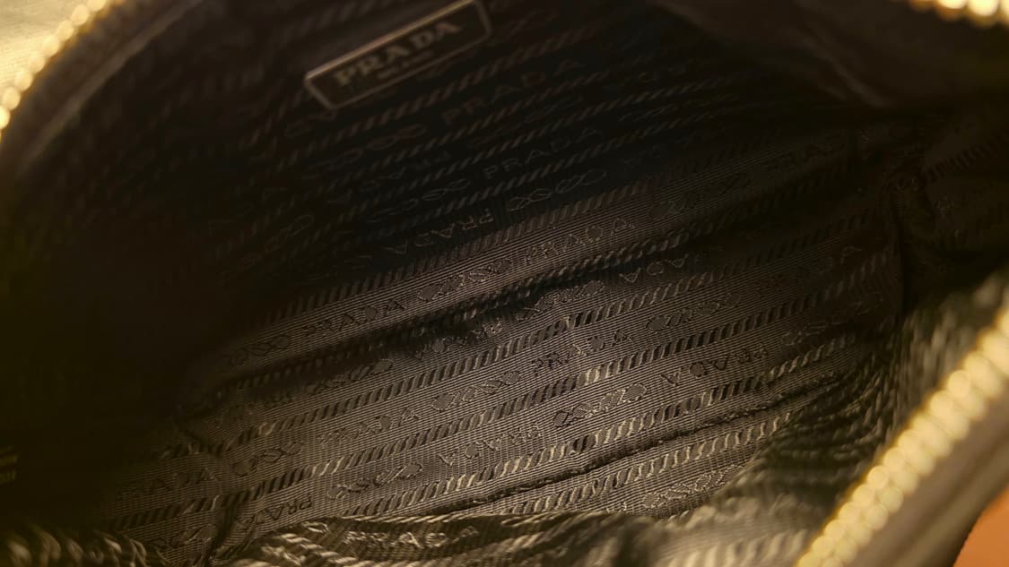 25년 구매 프라다 리나일론 테수토 호보백 상품이미지8