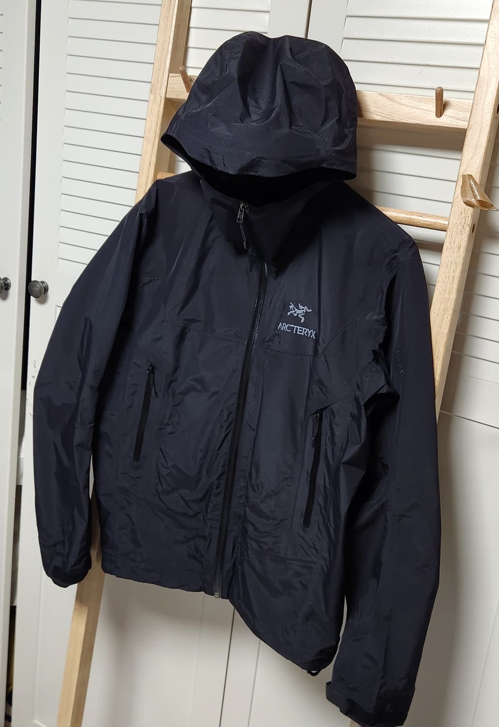 아크테릭스 베타 LT 고어택스 바람막이 블랙 자켓 상품이미지4