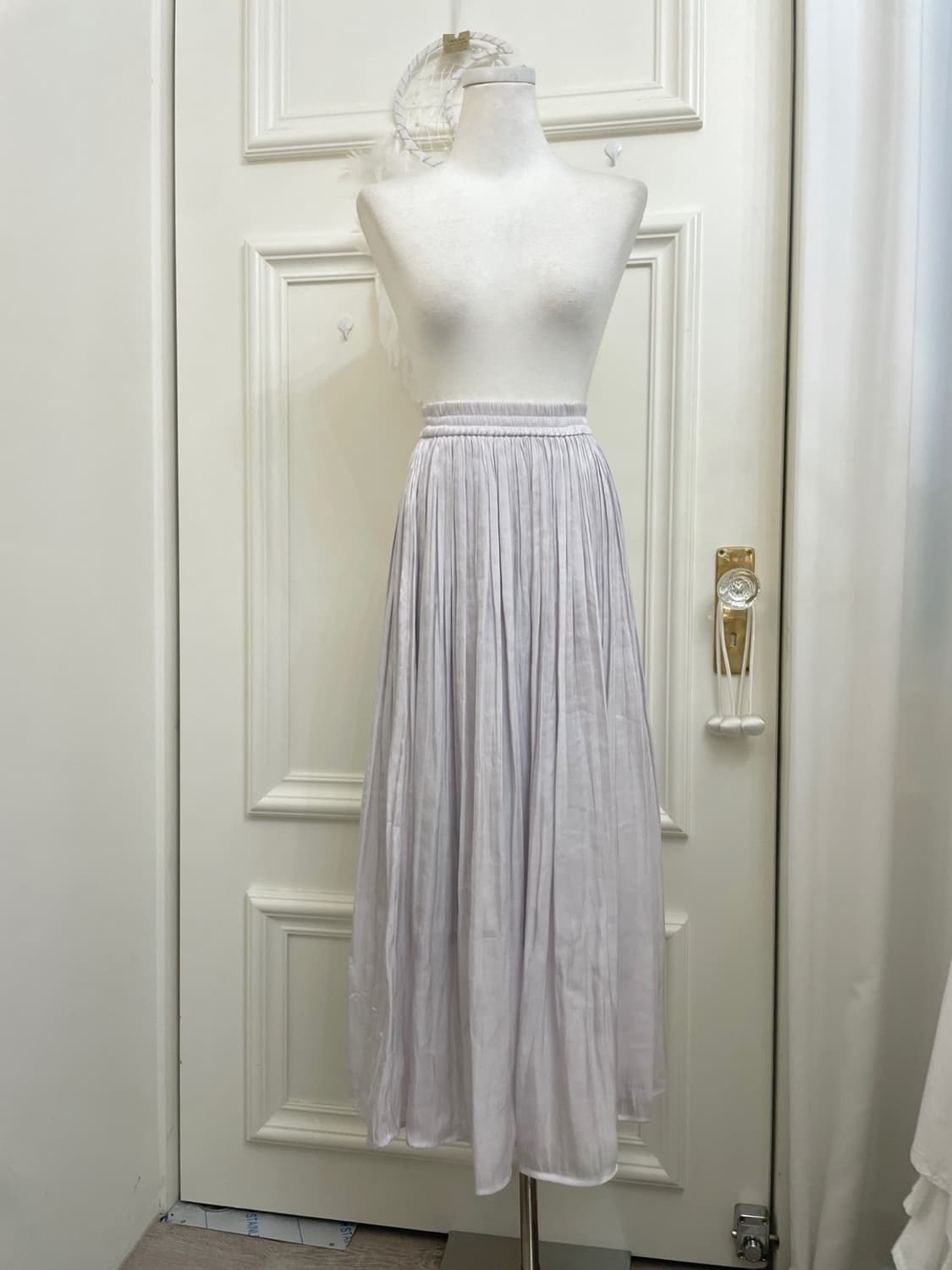 sheer lavender pleats long banding skirt 상품이미지1
