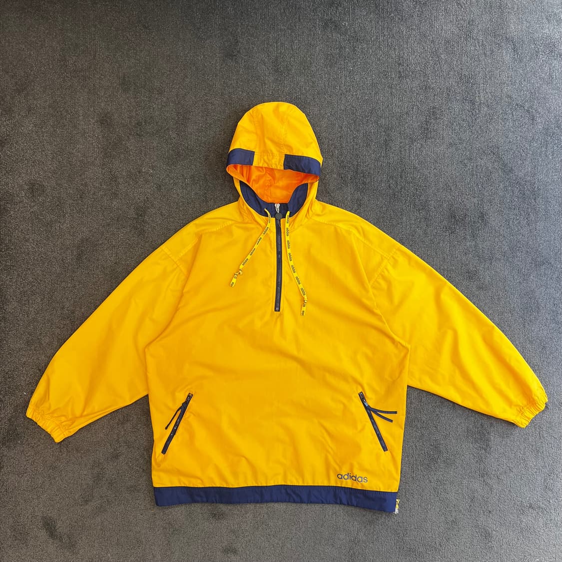 아디다스 옐로우 후드 아노락 상품이미지1