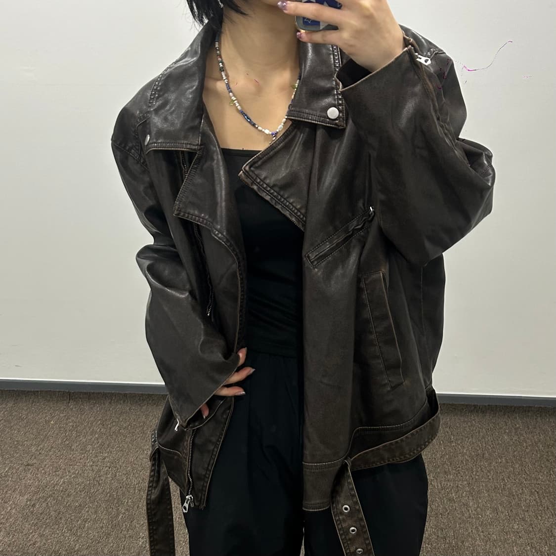 H&M 벨티드 사선 집업 레더 자켓 상품이미지3