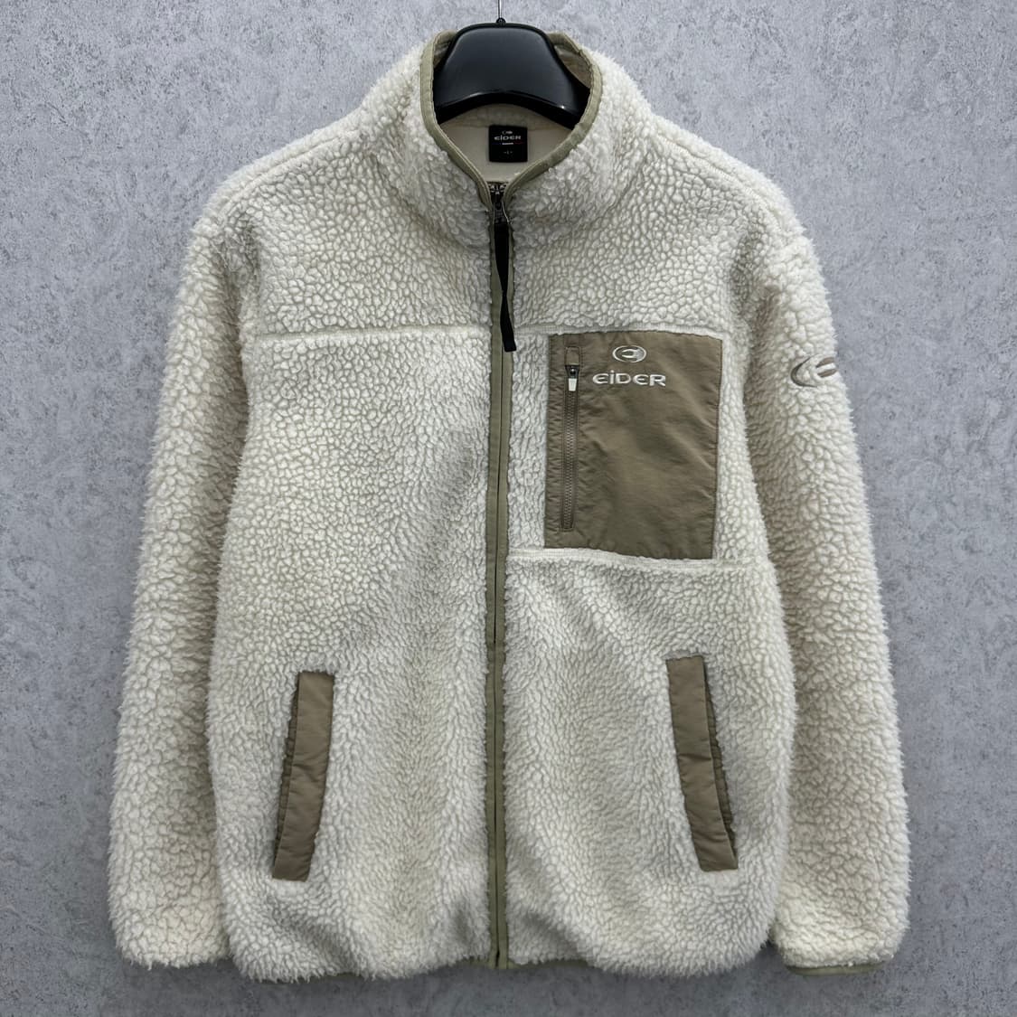 100 아이더 남자 양털 뽀글이 점퍼 상품이미지1