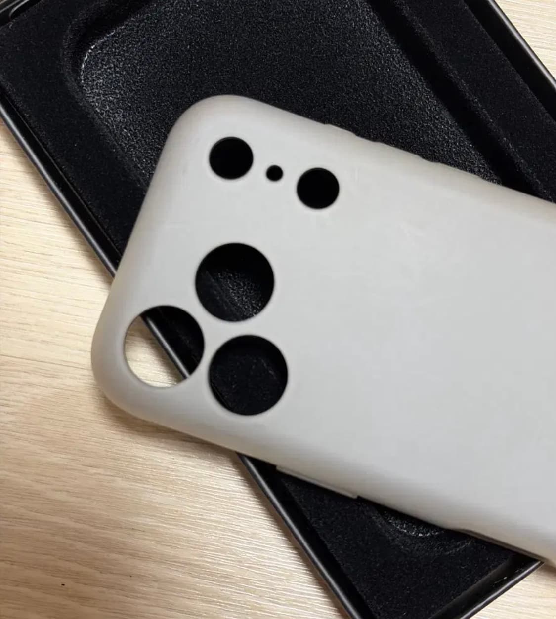 플라스틱아크 아이폰17 프로 케이스 그레이 상품이미지4