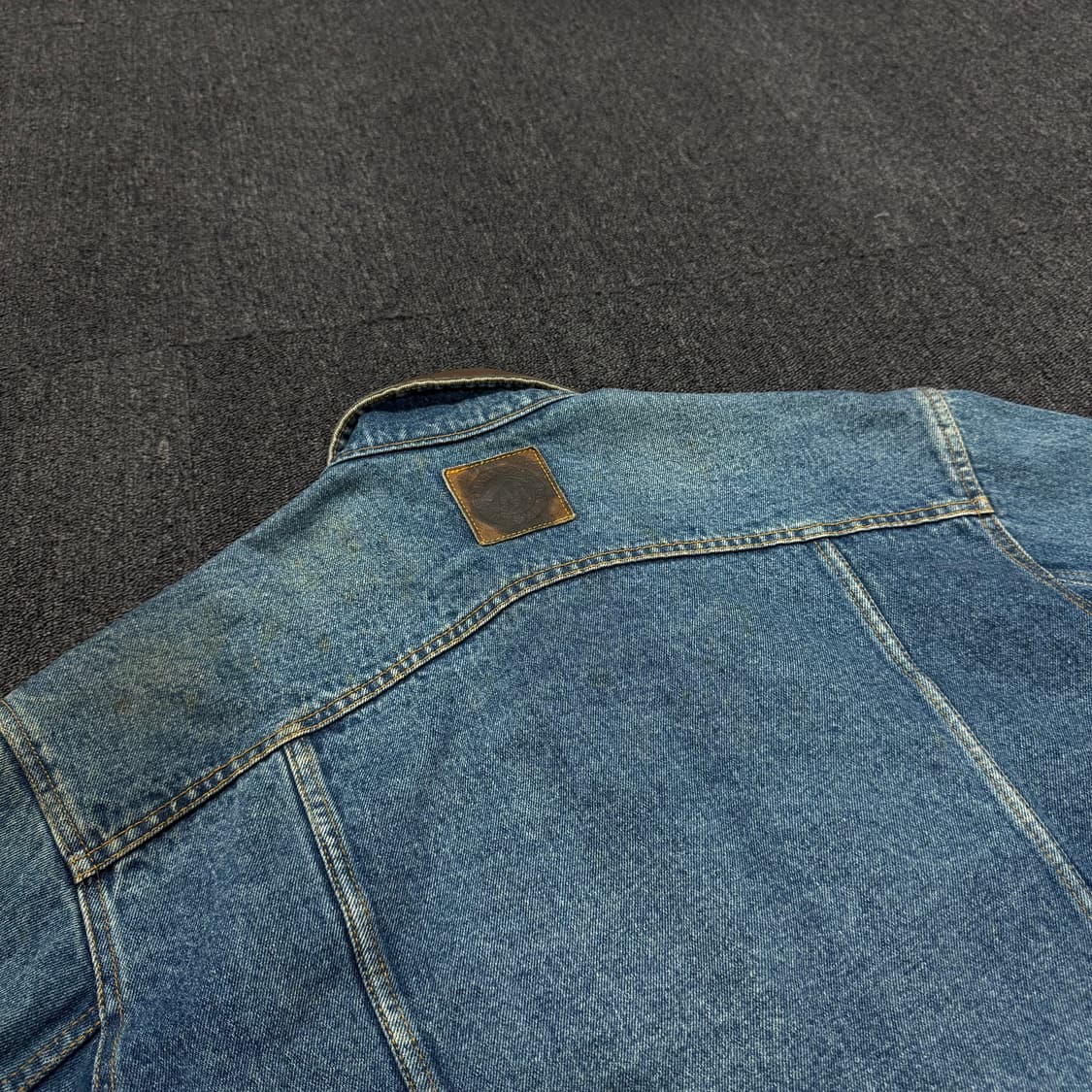 말보루 컨트리 레더카라 데님 자켓 상품이미지9