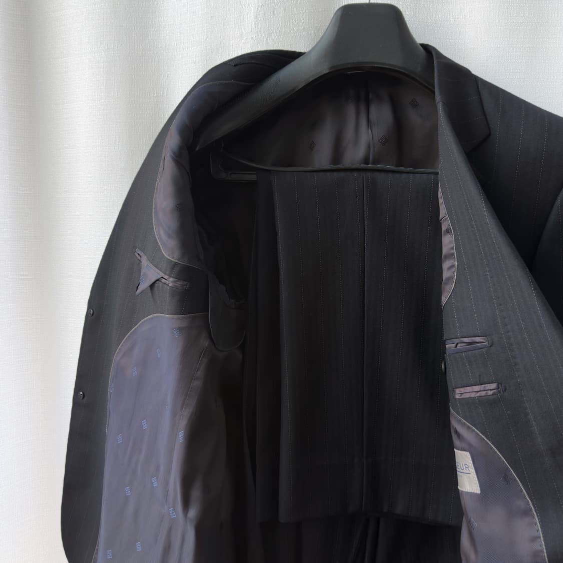 지방시 Monsieur 울 수트 셋업 블랙 42R/36P 상품이미지2