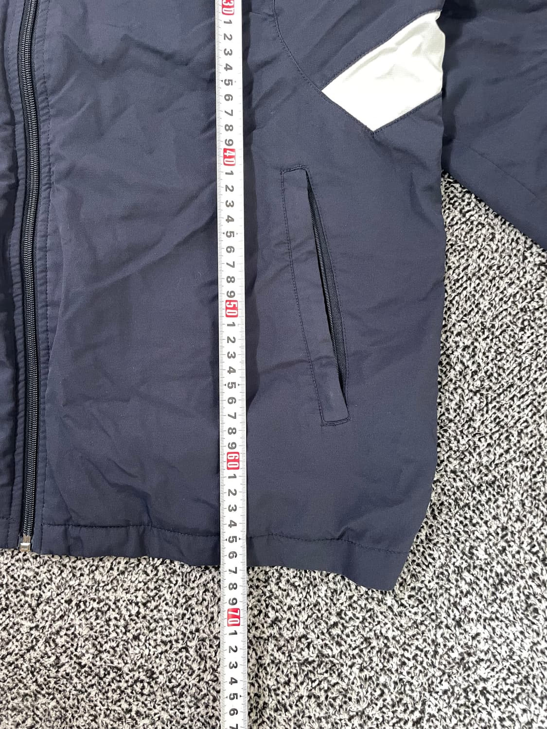 빈티지9. 나이키 스우시 올드스쿨 바람막이 점퍼 블랙화이트 배색 상품이미지6