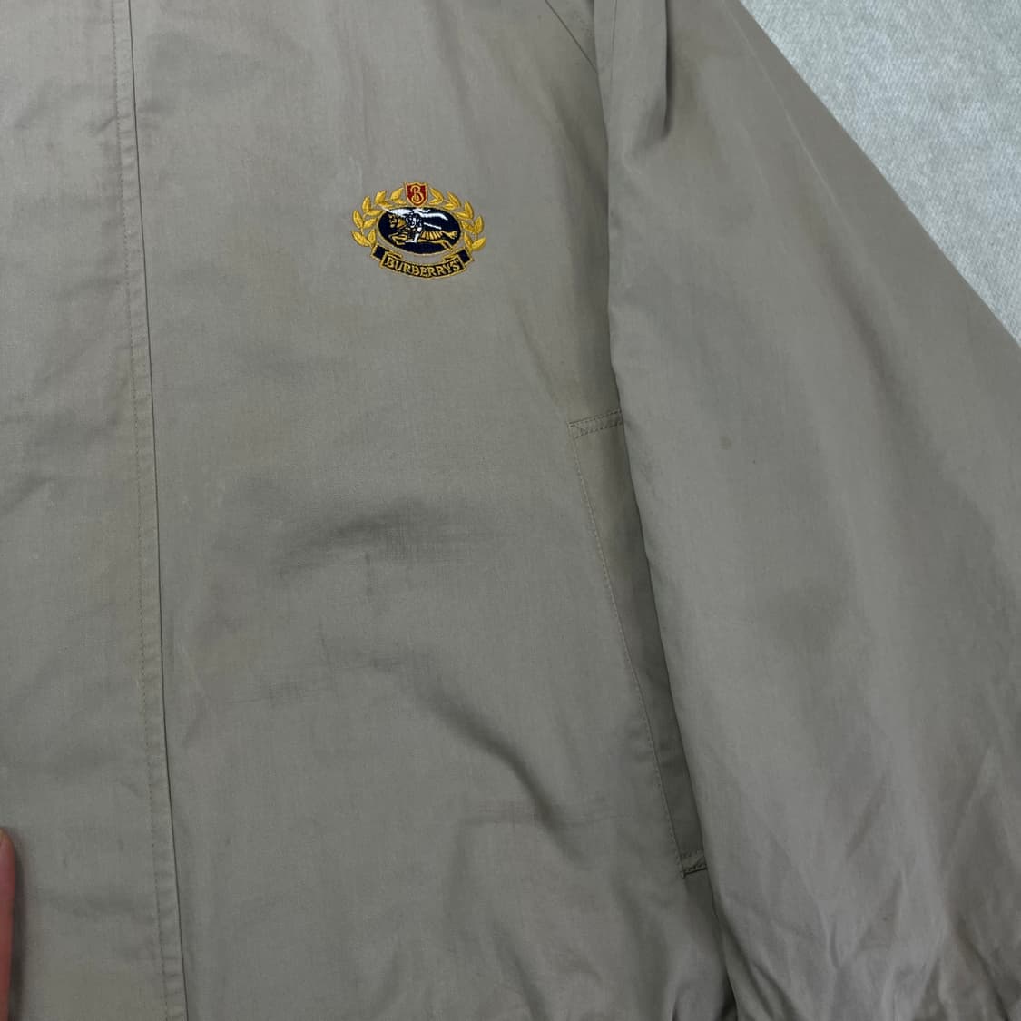 100 버버리 아카이브 로고 블루종 자켓 상품이미지4