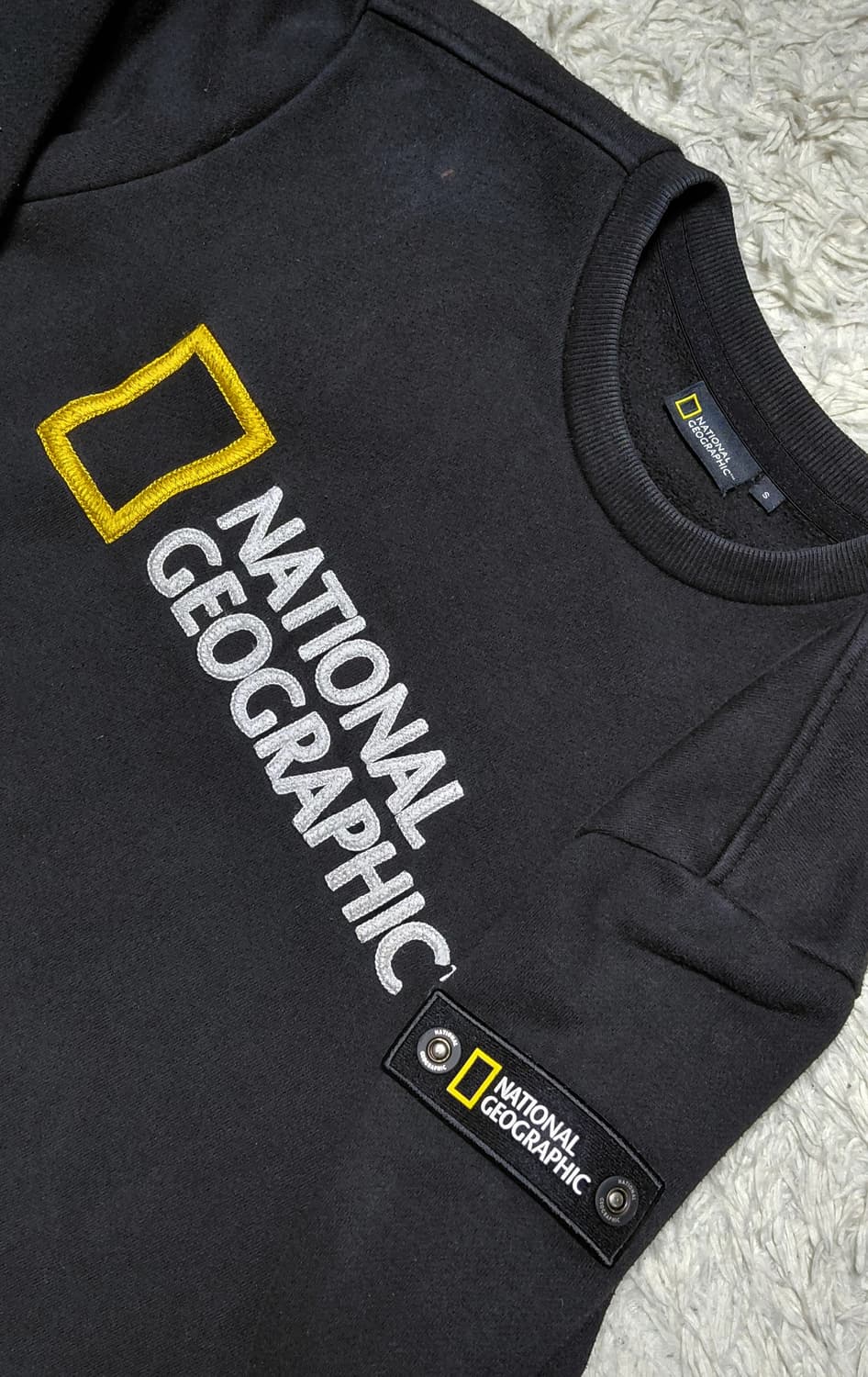 내셔널지오그래픽 맨투맨 블랙 90(S) 상품이미지2