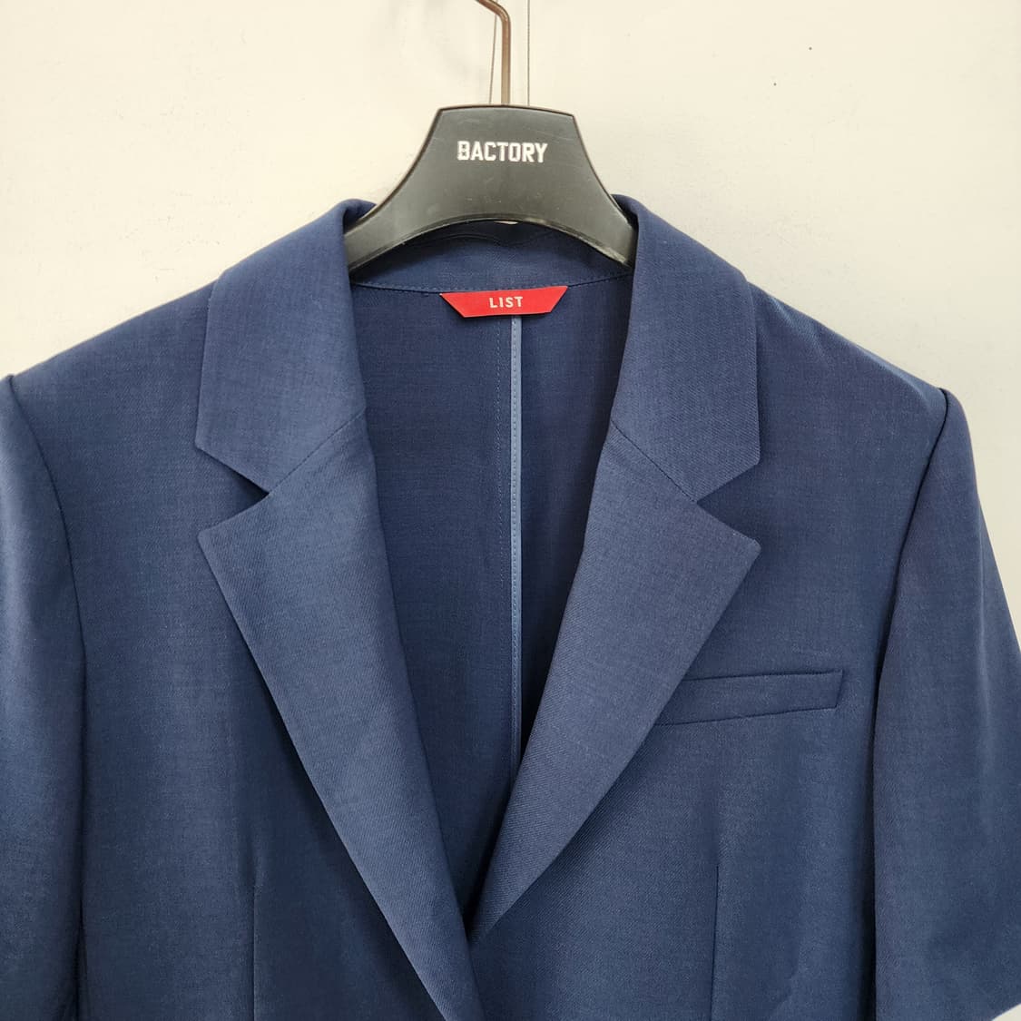 List 리스트 네이비 반팔 자켓 상품이미지2