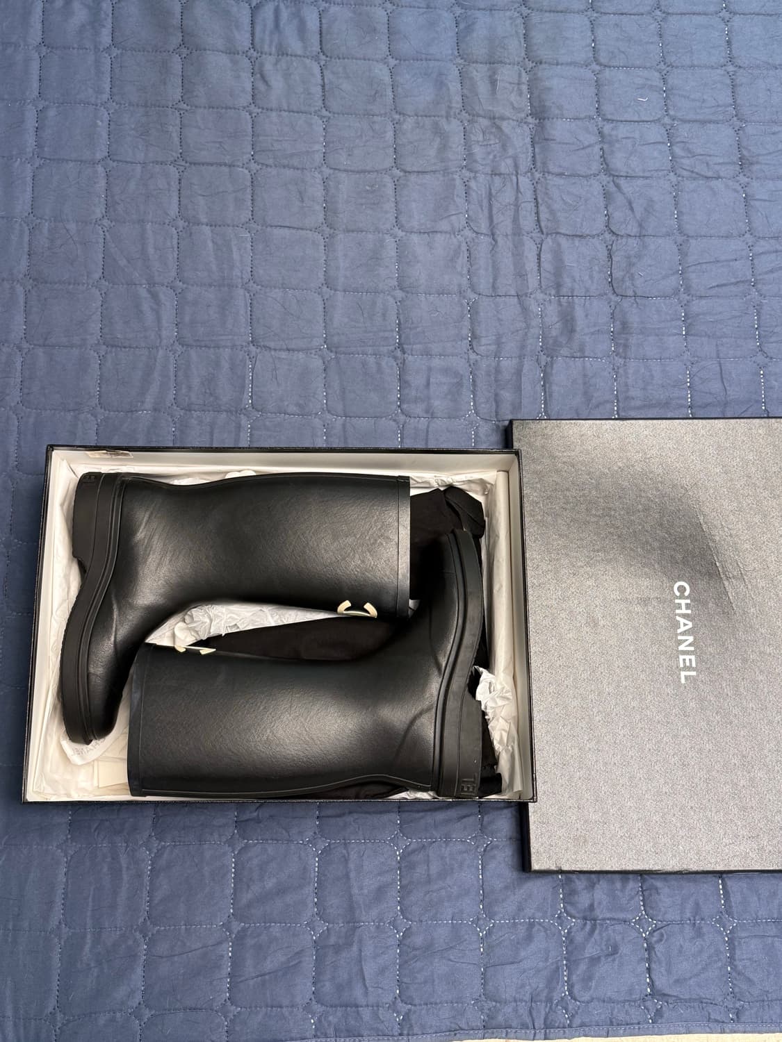 샤넬 카우 초크 레인부츠 38 상품이미지2