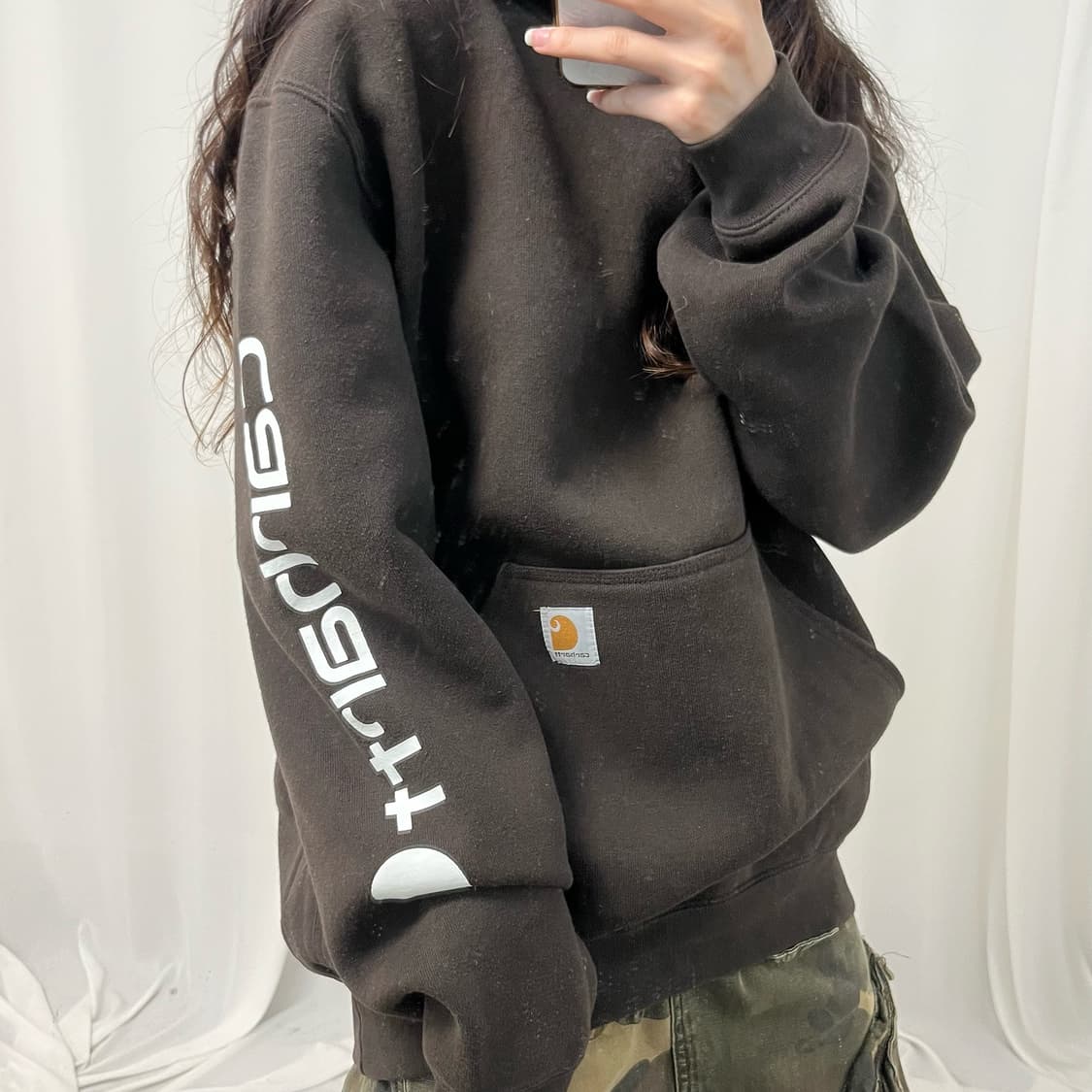 Carhartt brown hoodie 상품이미지3