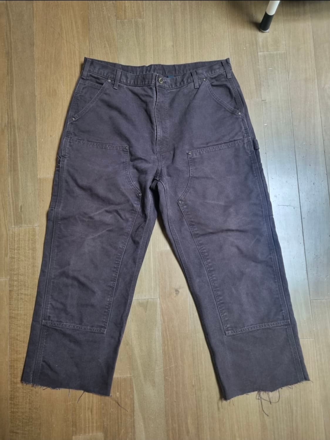 B136 칼하트 더블니 다크브라운 상품이미지4