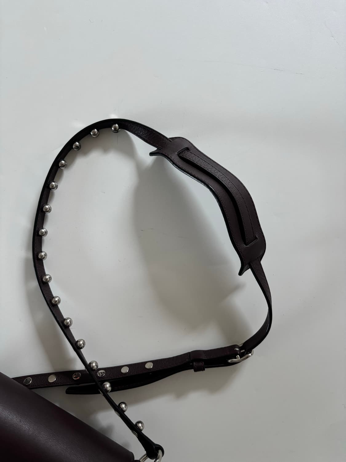 Alexander Wang 알렉산더 왕 미니 리아 스터드 레더 크로스바디 상품이미지8