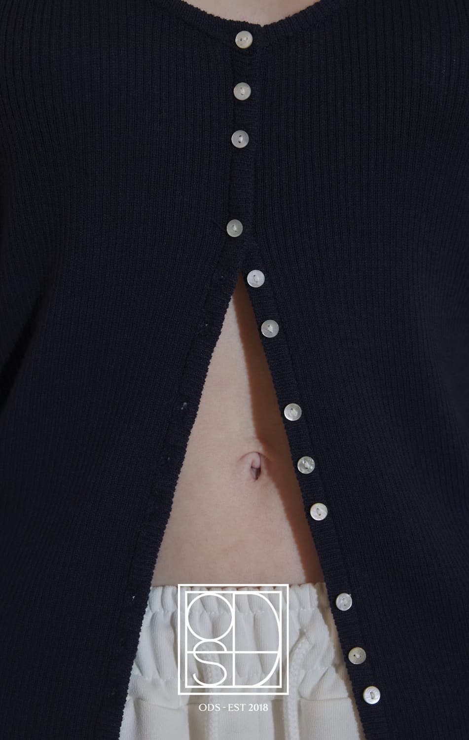 ODS Limited U Neck Cardigan(Black) 상품이미지5