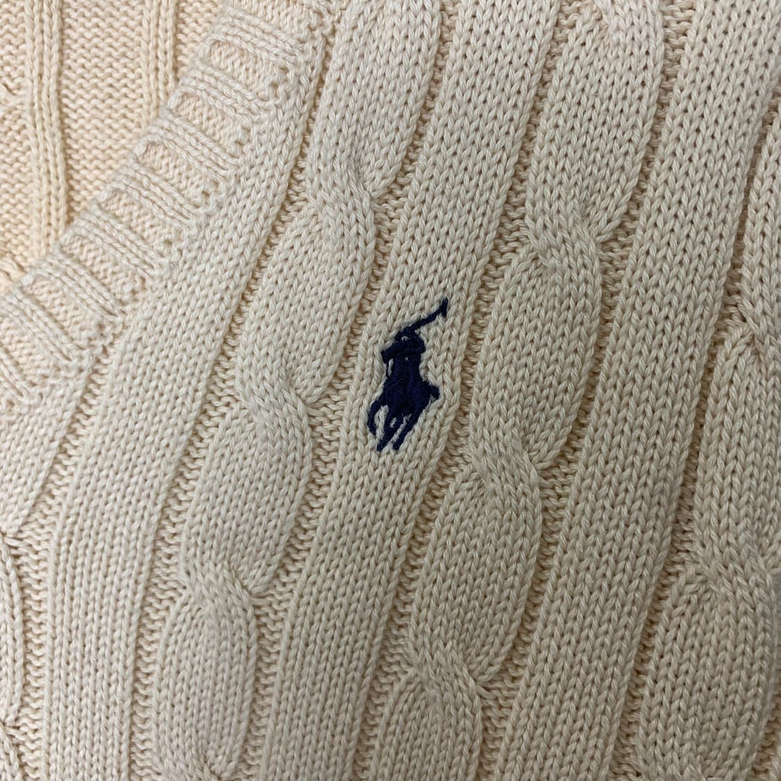 폴로 랄프로렌 신형 브이넥 꽈배기 니트 상품이미지3