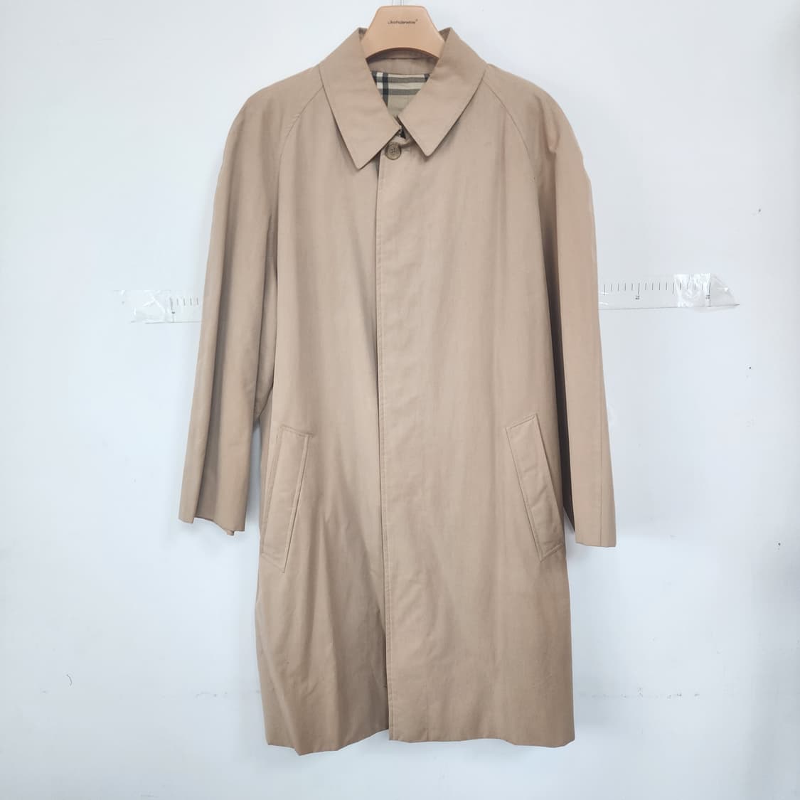 버버리 베이지색 트렌치 코트 상품이미지1