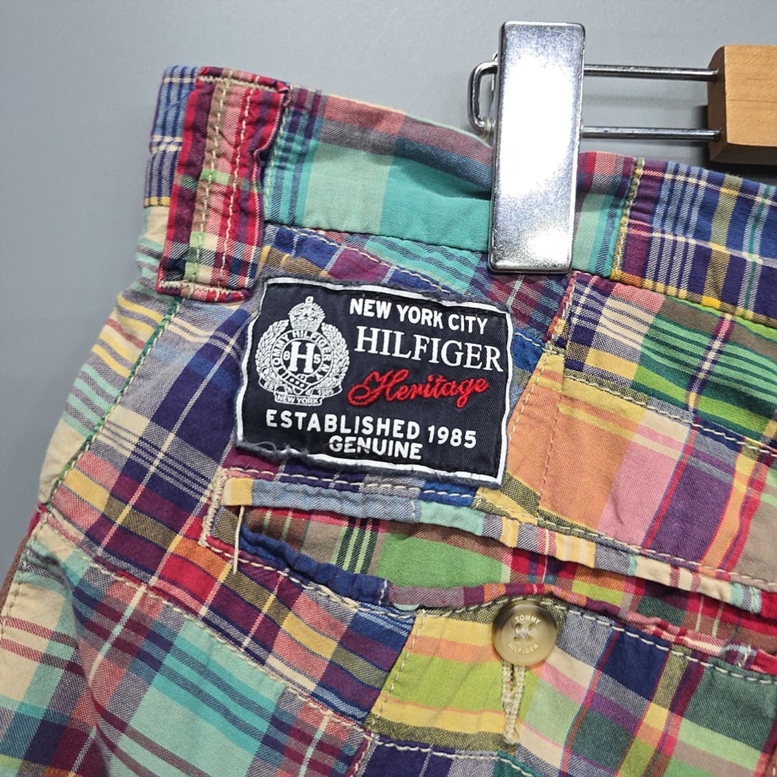 타미힐피거 TOMMY HILFIGER 패치워크 하프 팬츠 38 상품이미지3