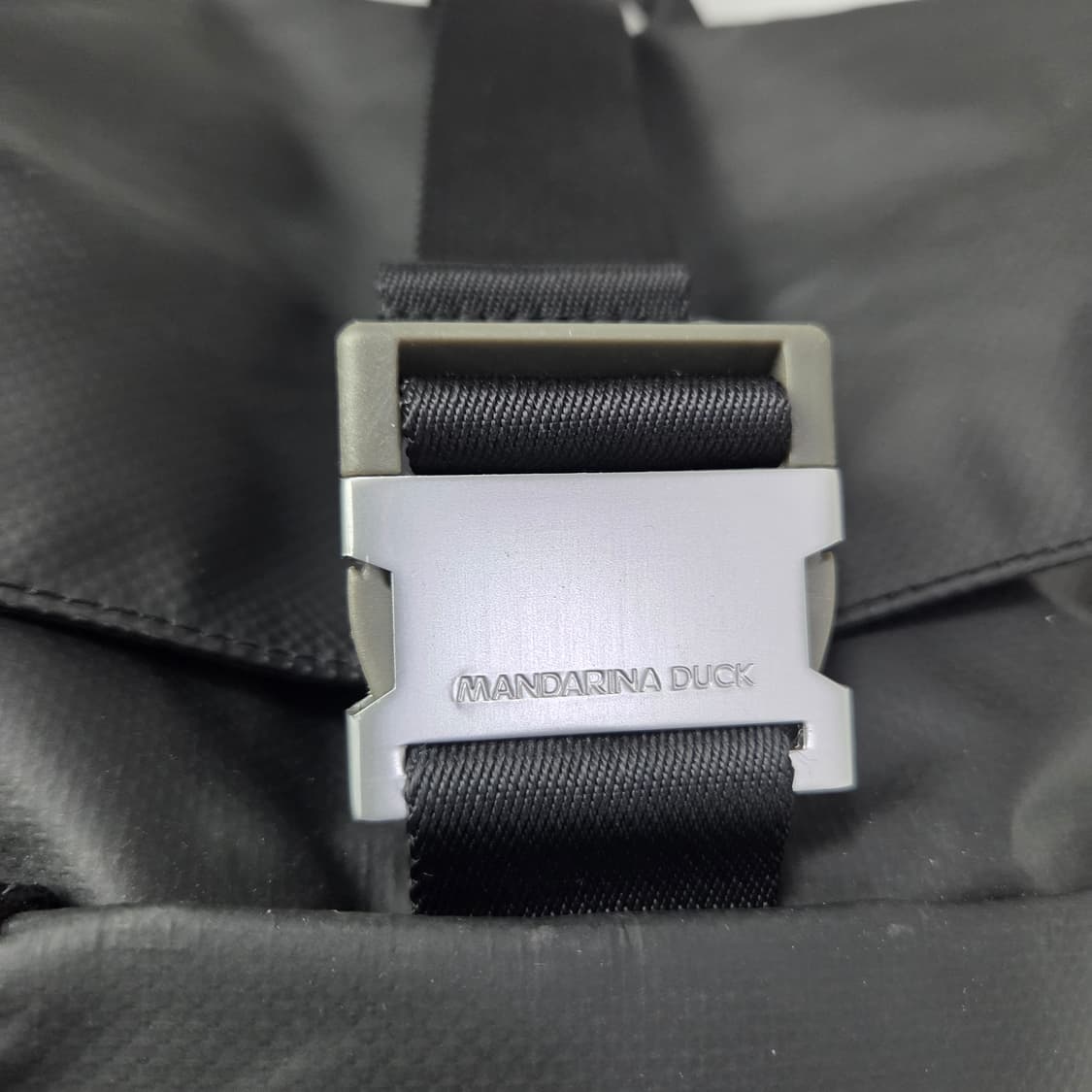 만다리나덕 NOMAD GNT30651 백팩 16인치 상품이미지3