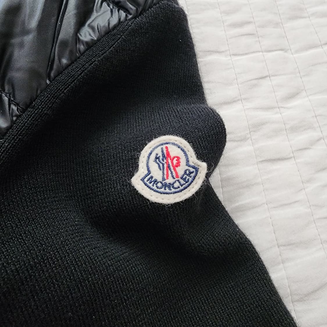 전시품급 24FW 몽클레어 여성 패딩 니트 가디건 S 상품이미지7