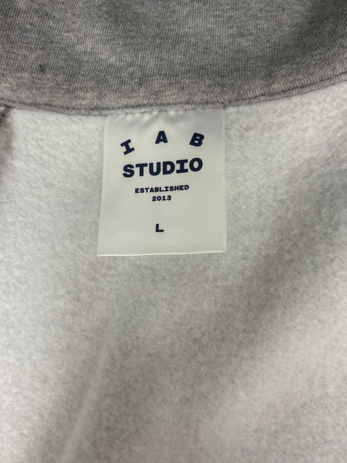 아이앱 스튜디오 투웨이 집업 상품이미지3