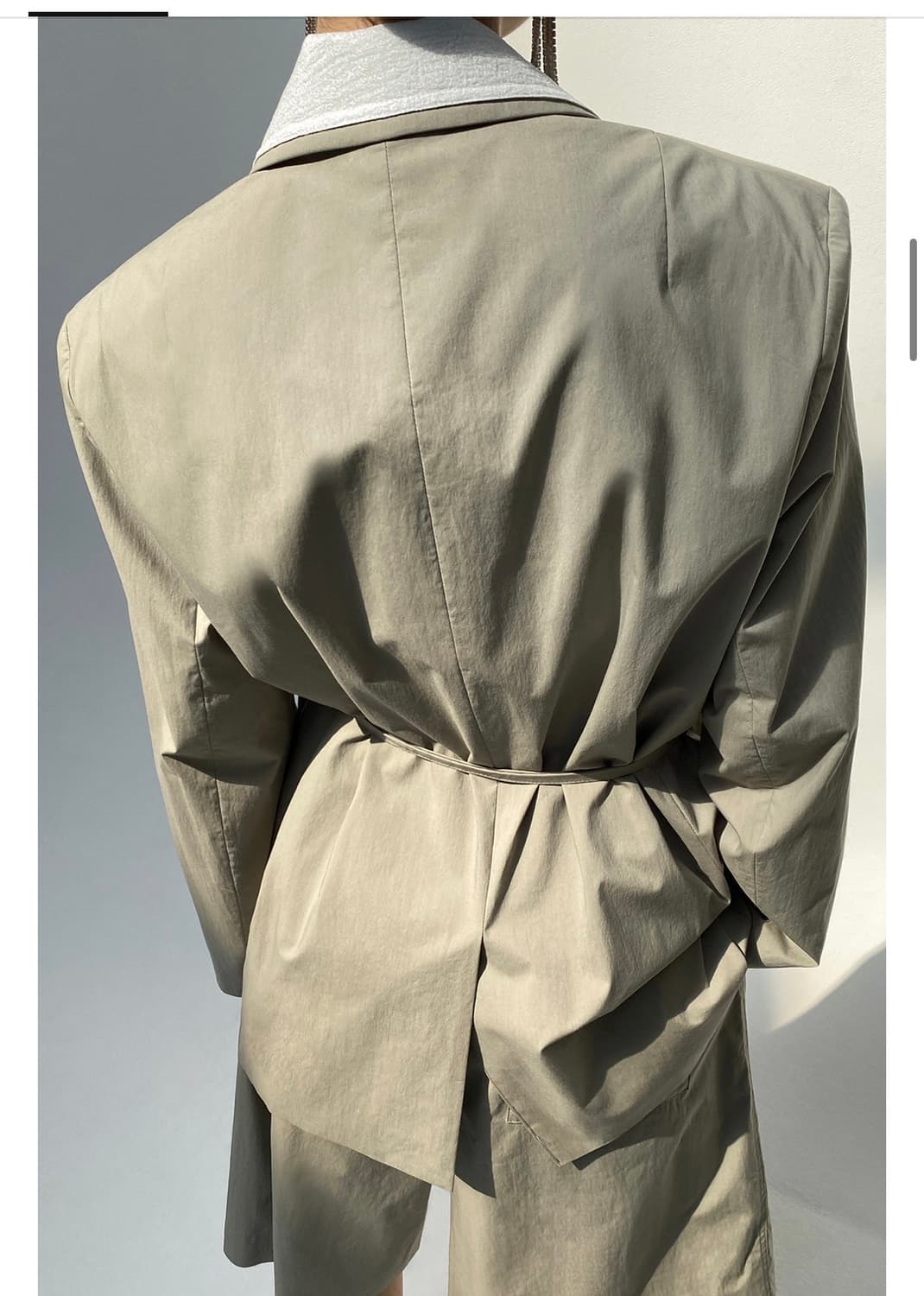 새상품) 드래곤블루스 드라이 터치 박시 싱글 스트랩 자켓 M 상품이미지5