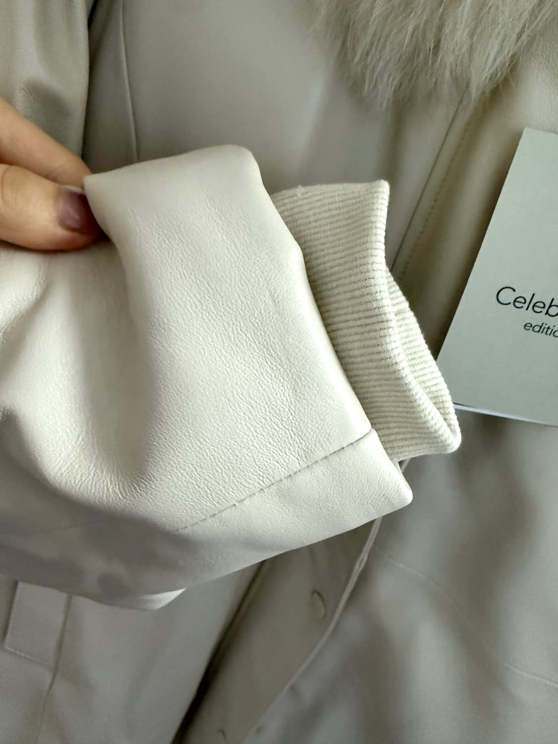 셀렙샵 램스킨 사가폭스 구스다운(66) 상품이미지4