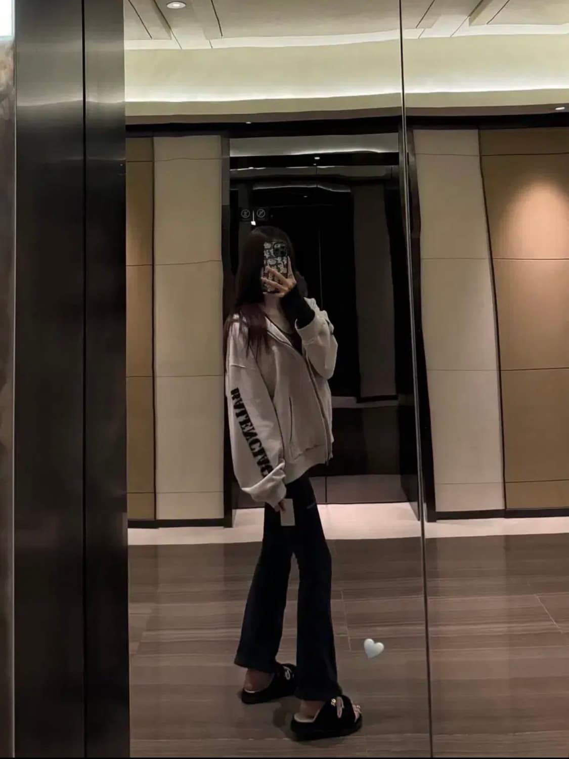 (유일매물) 발렌시아가 후드집업 s 상품이미지2