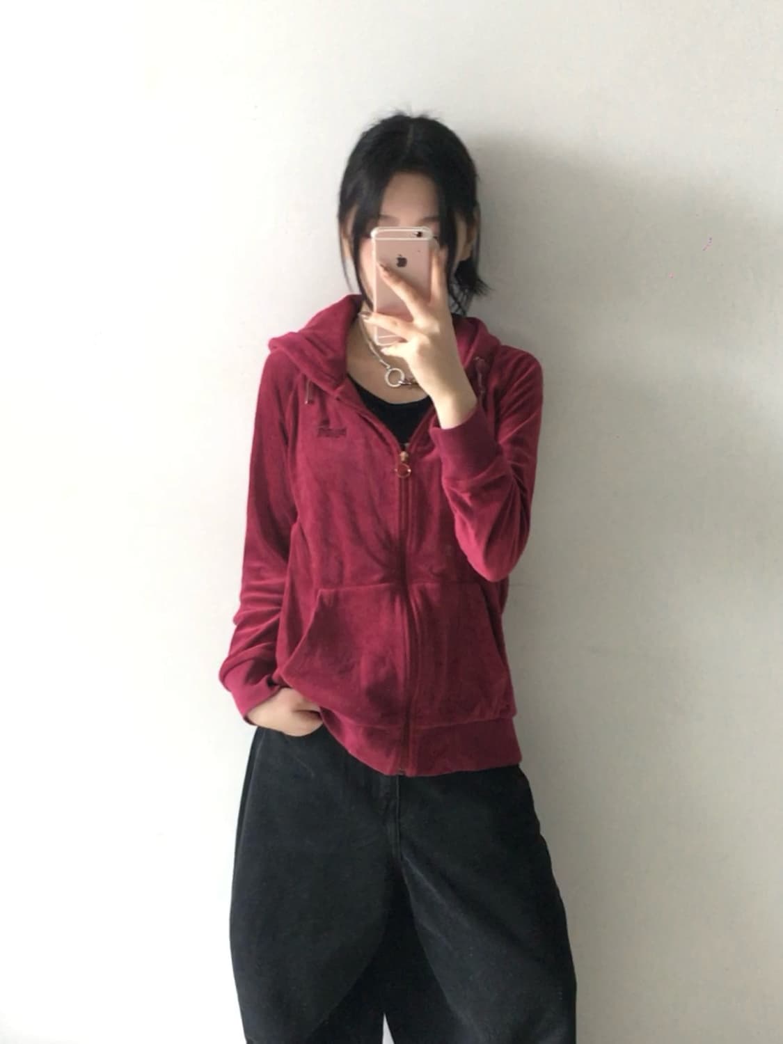 퓨마 벨벳 로고 후드집업 상품이미지1