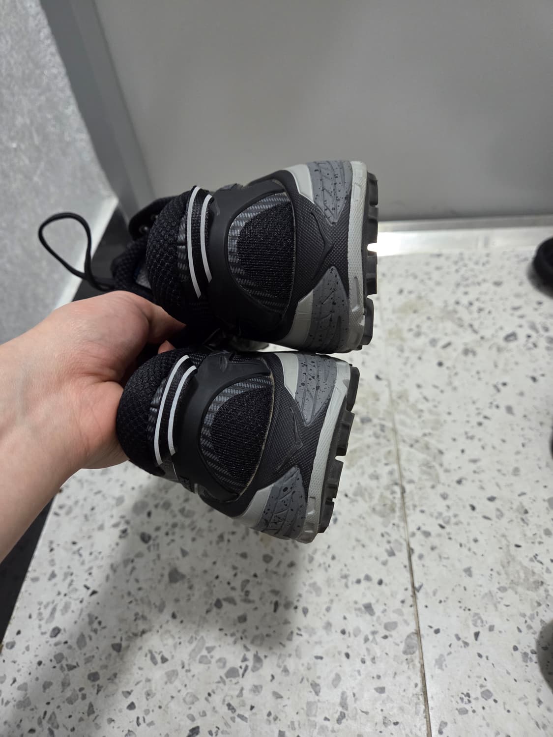 호카 마파테 스피드2 블랙 캐슬록 260(박스 포함) 상품이미지4