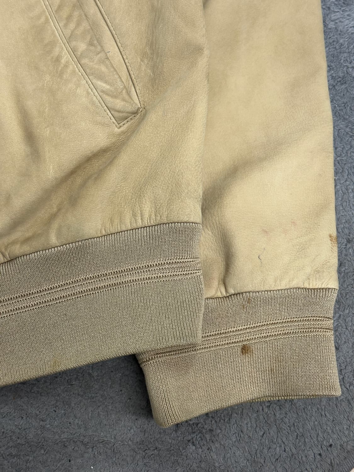 00s HUGO BOSS 스웨이드 레더 봄버 자켓 XL 상품이미지9