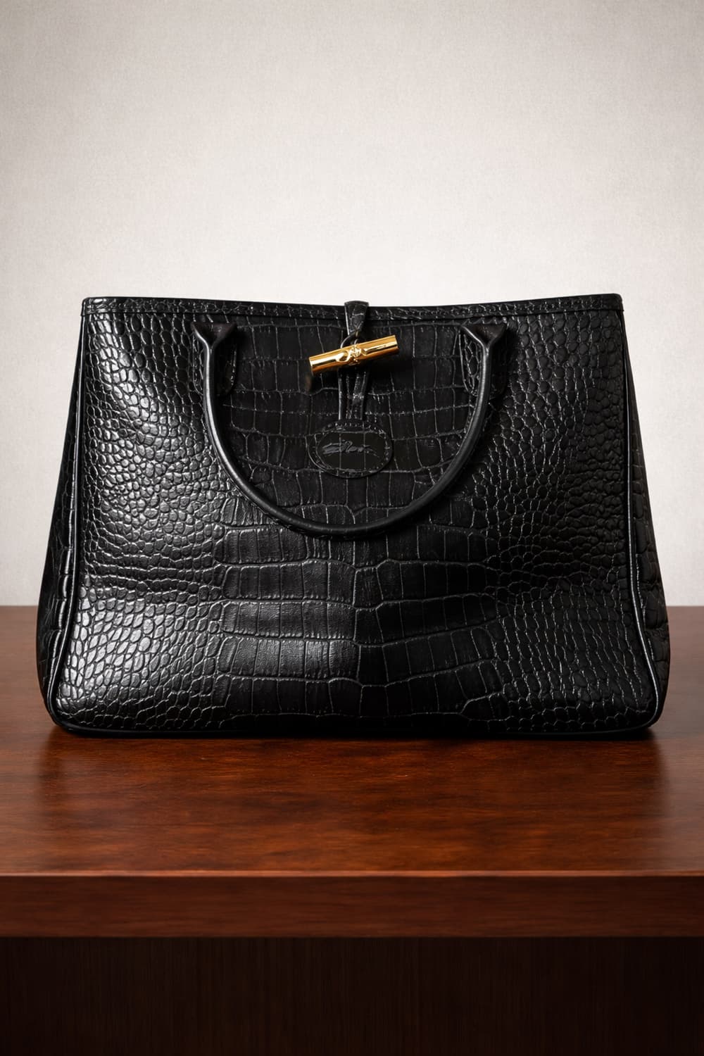 Longchamp 정품 롱샴 악어무늬 블랙 토트백 상품이미지1