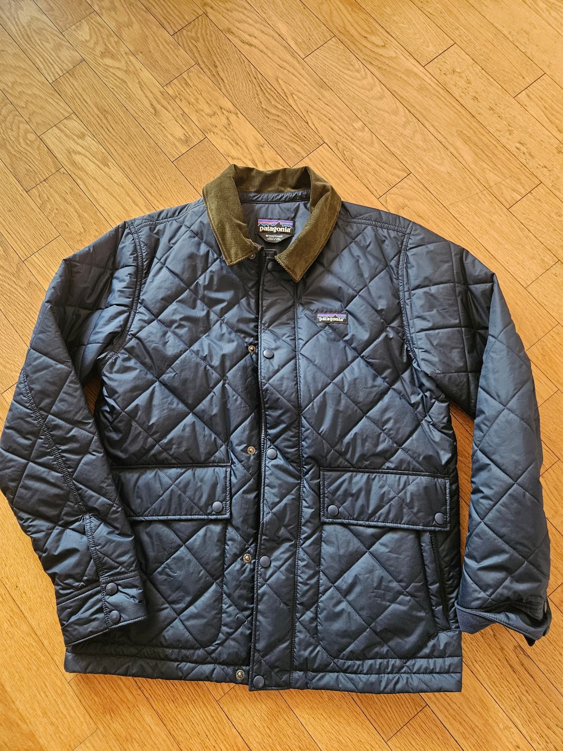 파타고니아 퀄티드 퀄팅 자켓 클래식 폴로 경량  상품이미지1