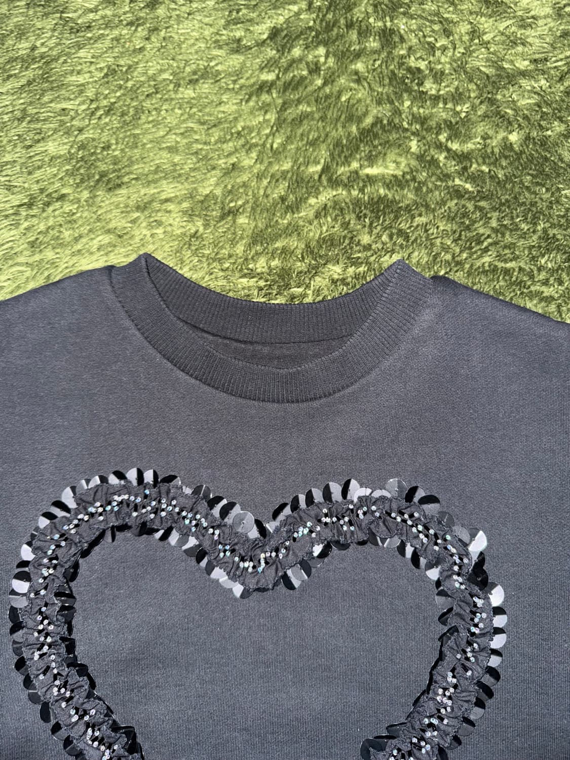 [36] 알렉산더 맥퀸 비즈 디테일 루즈 핏 스웻 셔츠 블랙 상품이미지3